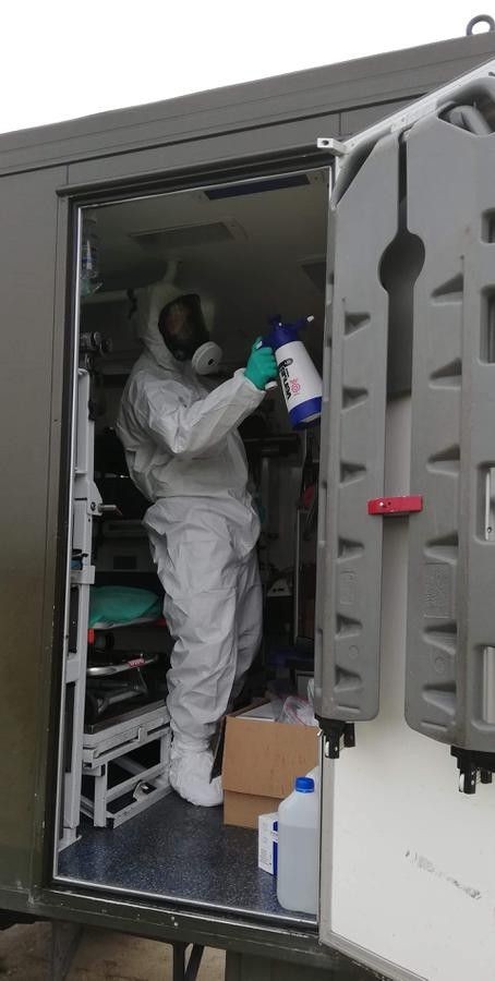 Medycy wojskowi z Bolesławca walczą z koronawirusem