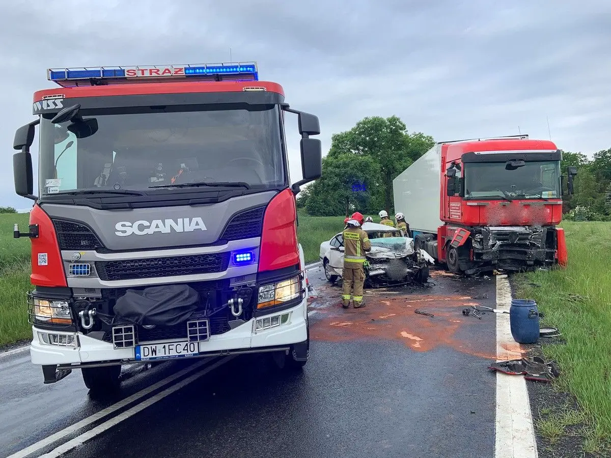 Wypadek w Tomaszowie Bolesławieckim (gmina Warta Bolesławiecka, powiat bolesławiecki)
