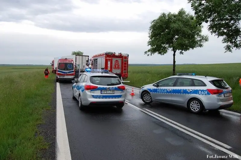 Wypadek w Tomaszowie Bolesławieckim (gmina Warta Bolesławiecka, powiat bolesławiecki)