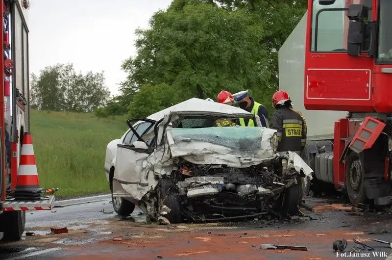 Wypadek w Tomaszowie Bolesławieckim (gmina Warta Bolesławiecka, powiat bolesławiecki)