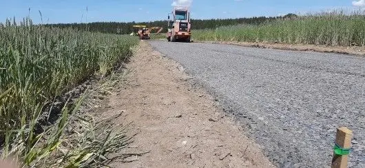 Budowa drogi w miejscowości Osła (gmina Gromadka, powiat bolesławiecki)