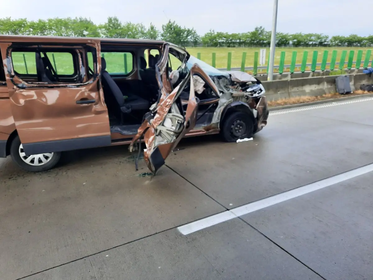 Wypadek na A4 – akcja służb z powiatu bolesławieckiego