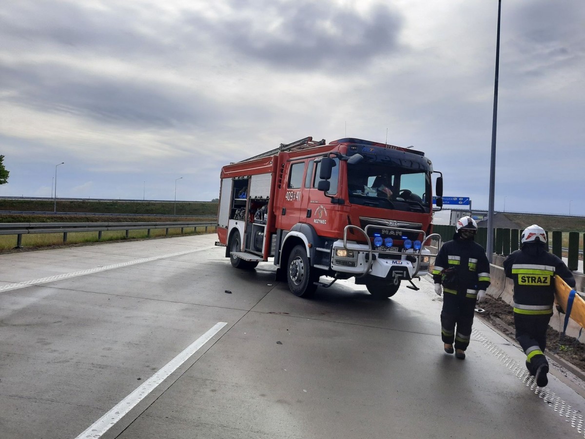 Wypadek na A4 – akcja służb z powiatu bolesławieckiego