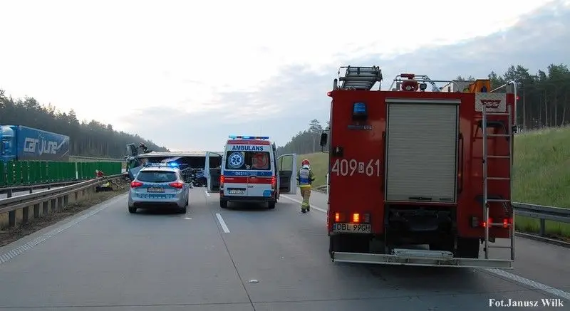 Niebezpiecznie na drogach: 9 groźnych zdarzeń w ciągu dziewięciu dni