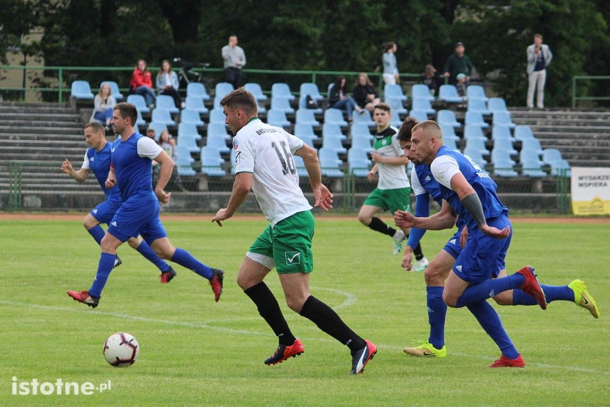 Apis wygrywa sparing w Bolesławcu