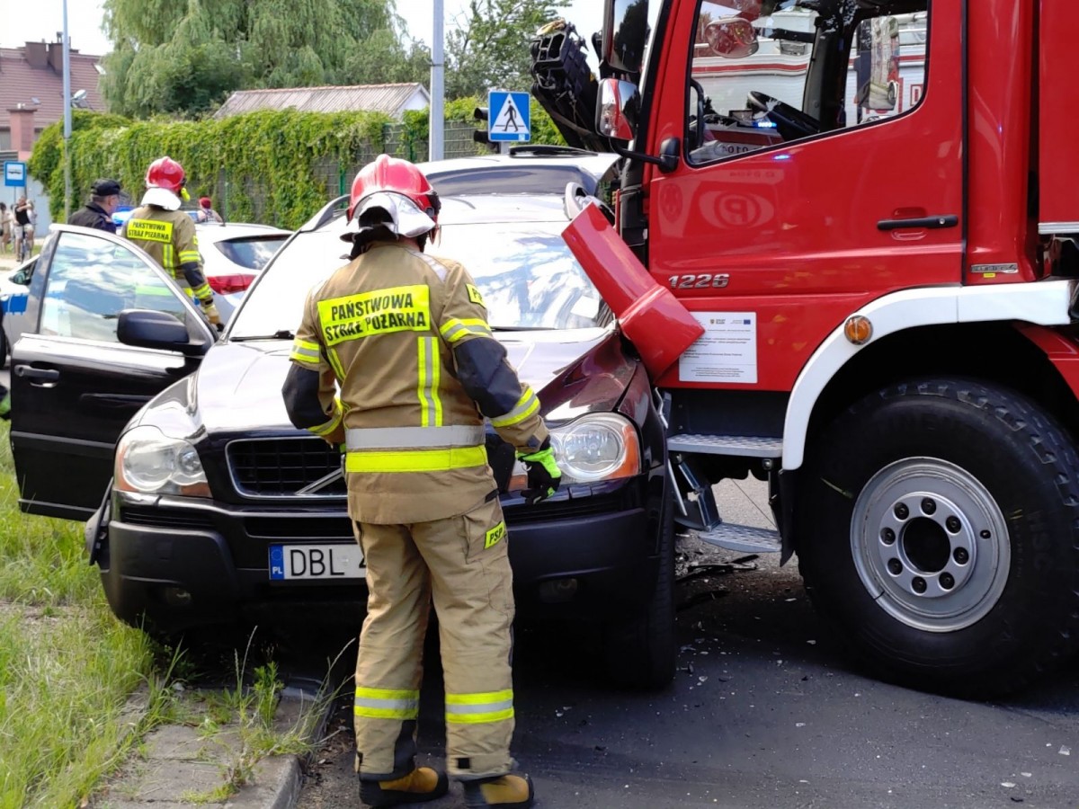 Wypadek na skrzyżowaniu Cieszkowskiego i Staszica
