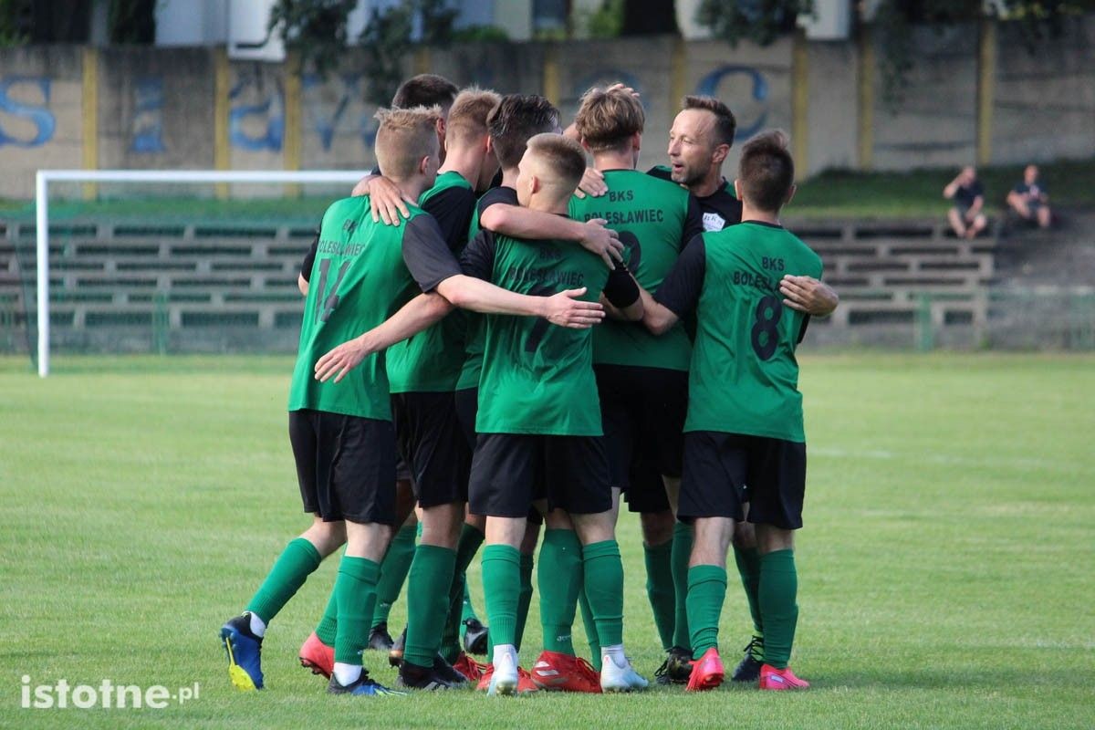 BKS wygrał z Hutnikiem i awansował do finału Okręgowego Pucharu Polski