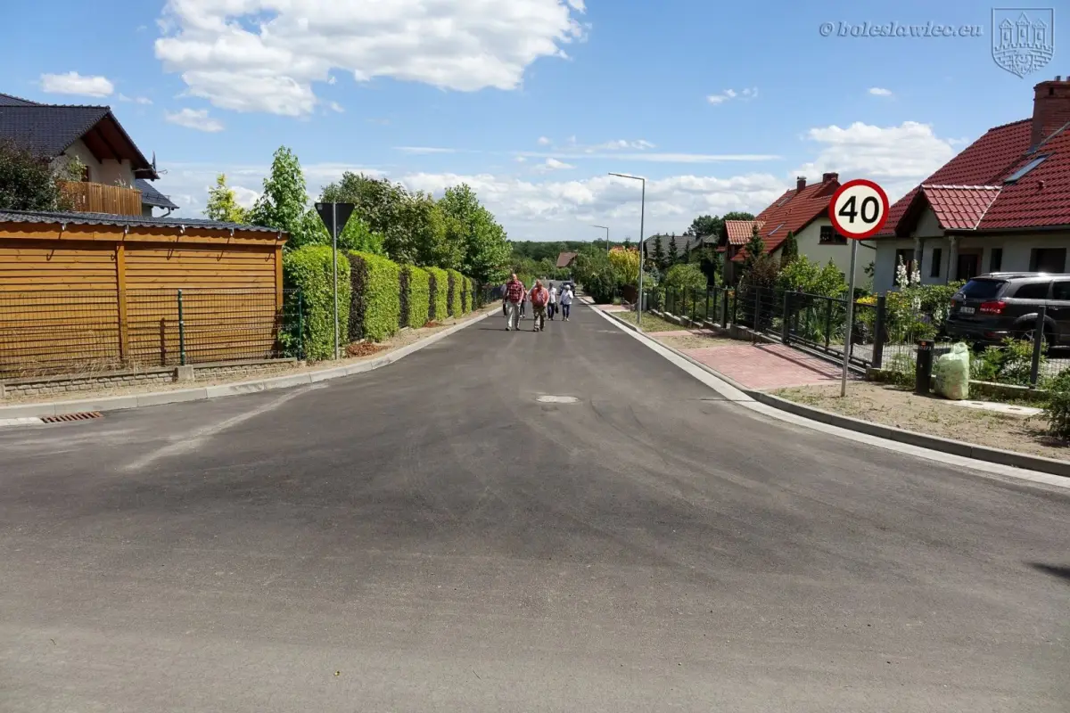 Завершені роботи на вулицях Bazaltowa та Забобже в Болеславці