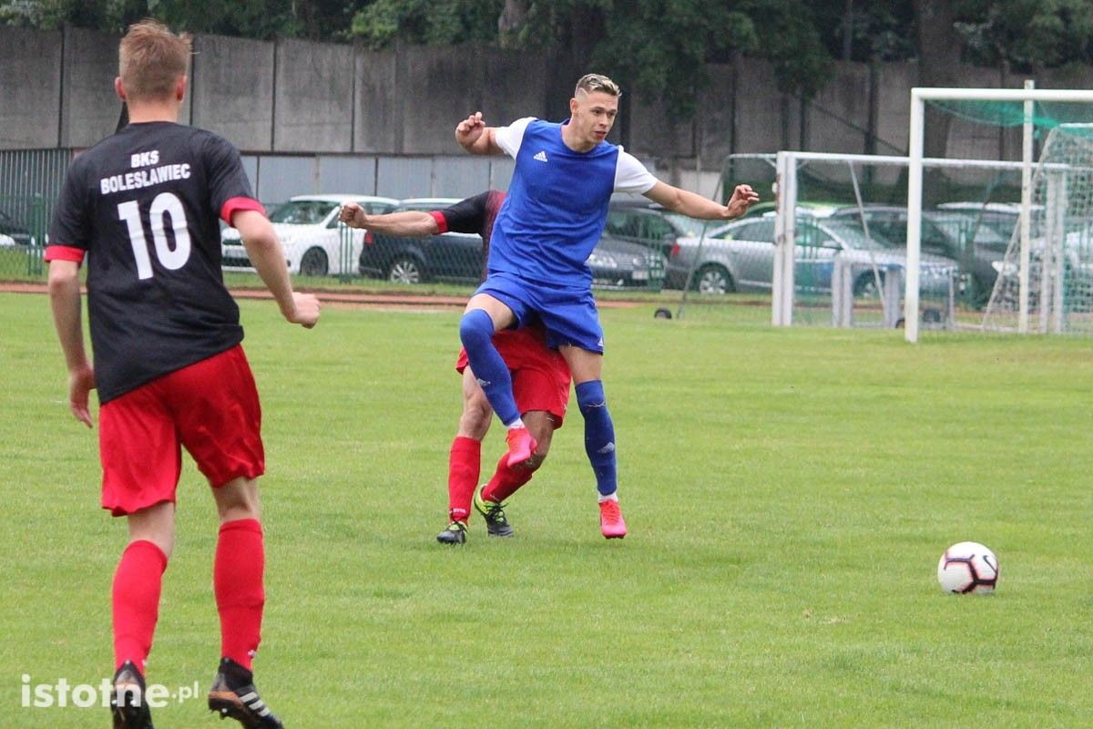 Apis wygrywa z BKS-em w finale Okręgowego Pucharu Polski