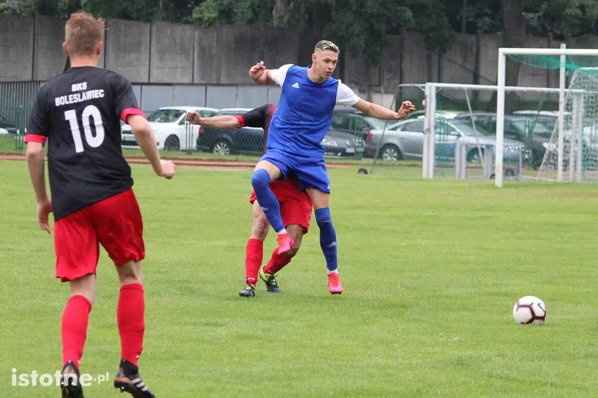 Apis wygrywa z BKS-em w finale Okręgowego Pucharu Polski