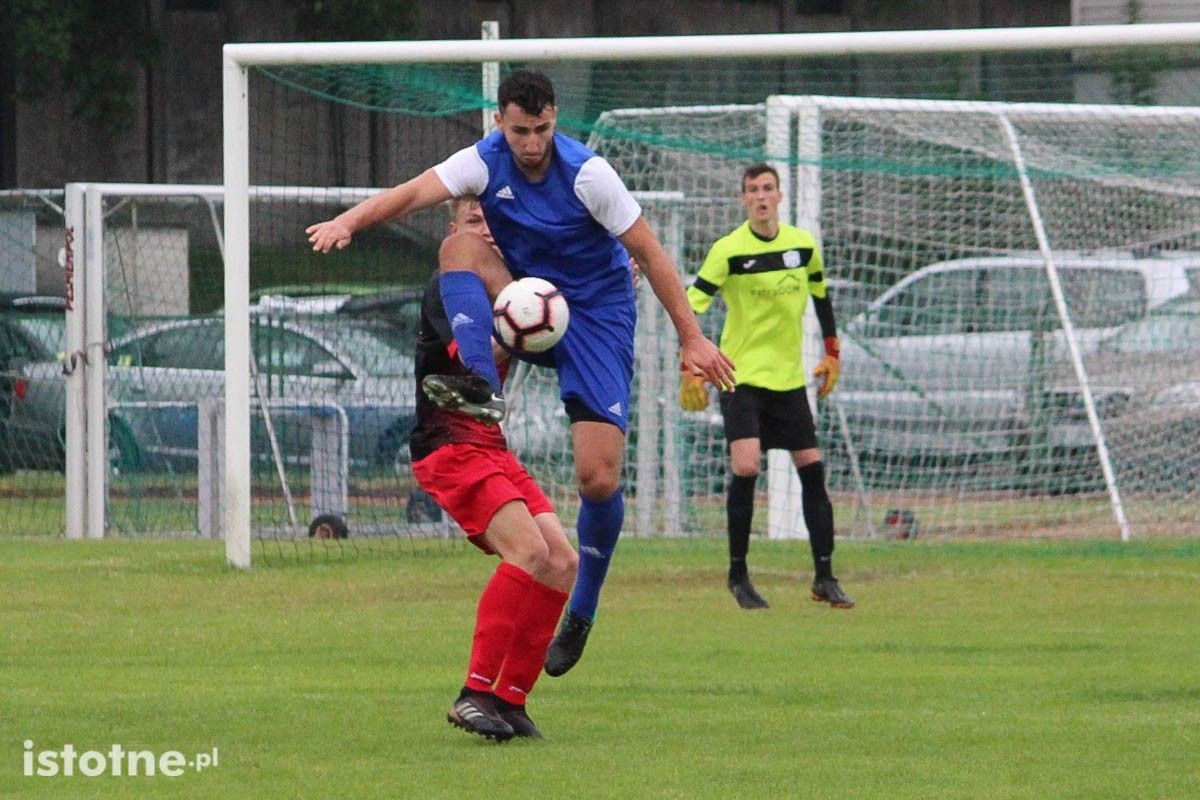 Apis wygrywa z BKS-em w finale Okręgowego Pucharu Polski