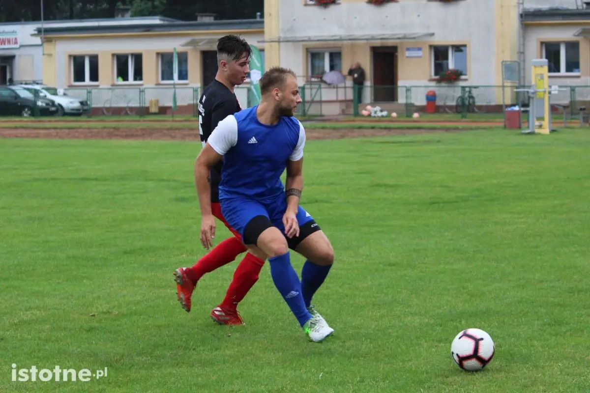 Apis wygrywa z BKS-em w finale Okręgowego Pucharu Polski