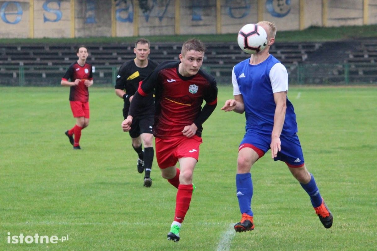 Apis wygrywa z BKS-em w finale Okręgowego Pucharu Polski