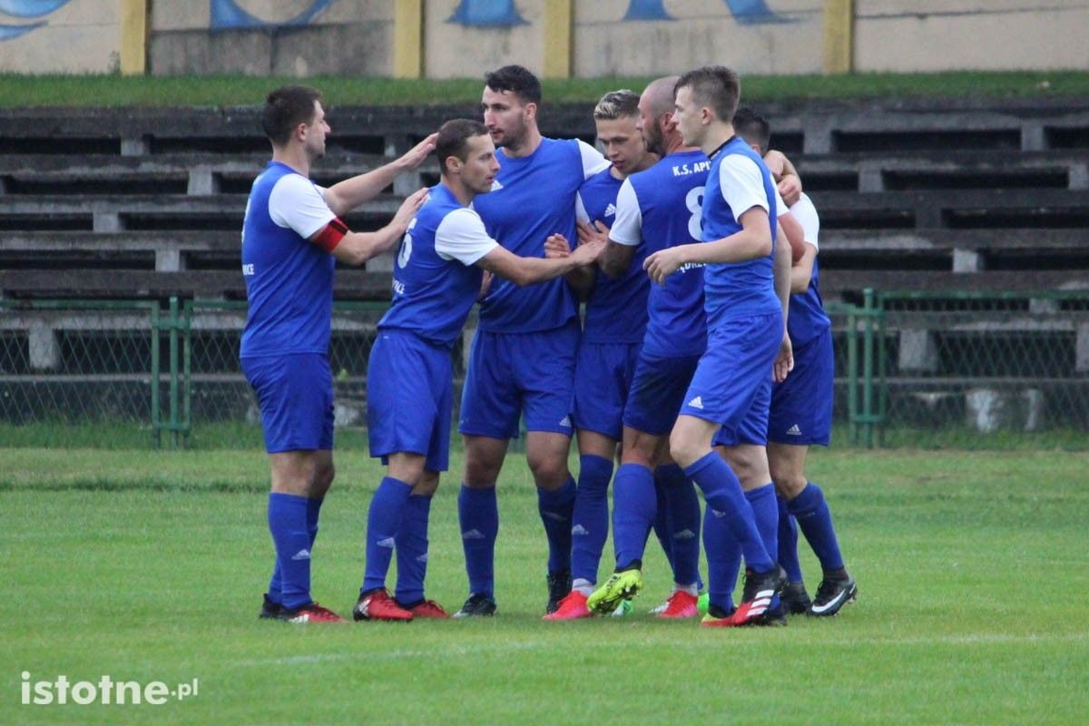 Apis wygrywa z BKS-em w finale Okręgowego Pucharu Polski