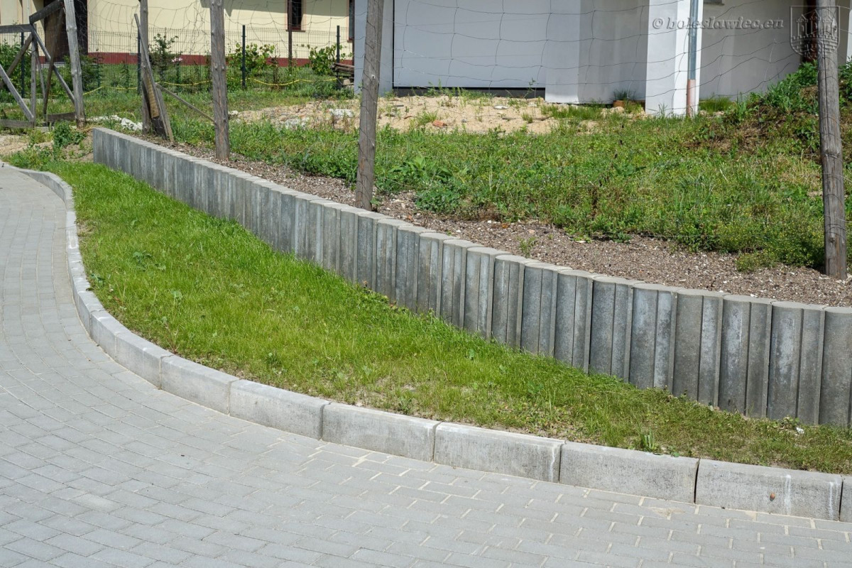 Budowa drogi przy ulicy Jagiellonów w Bolesławcu zakończona