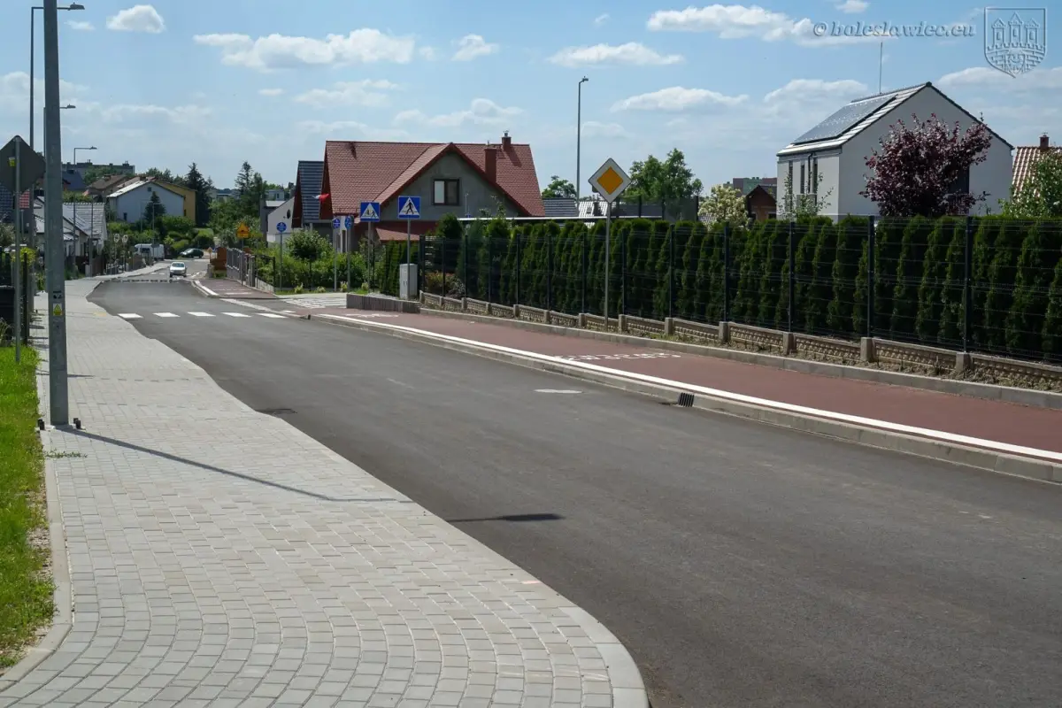 Budowa drogi przy ulicy Jagiellonów w Bolesławcu zakończona