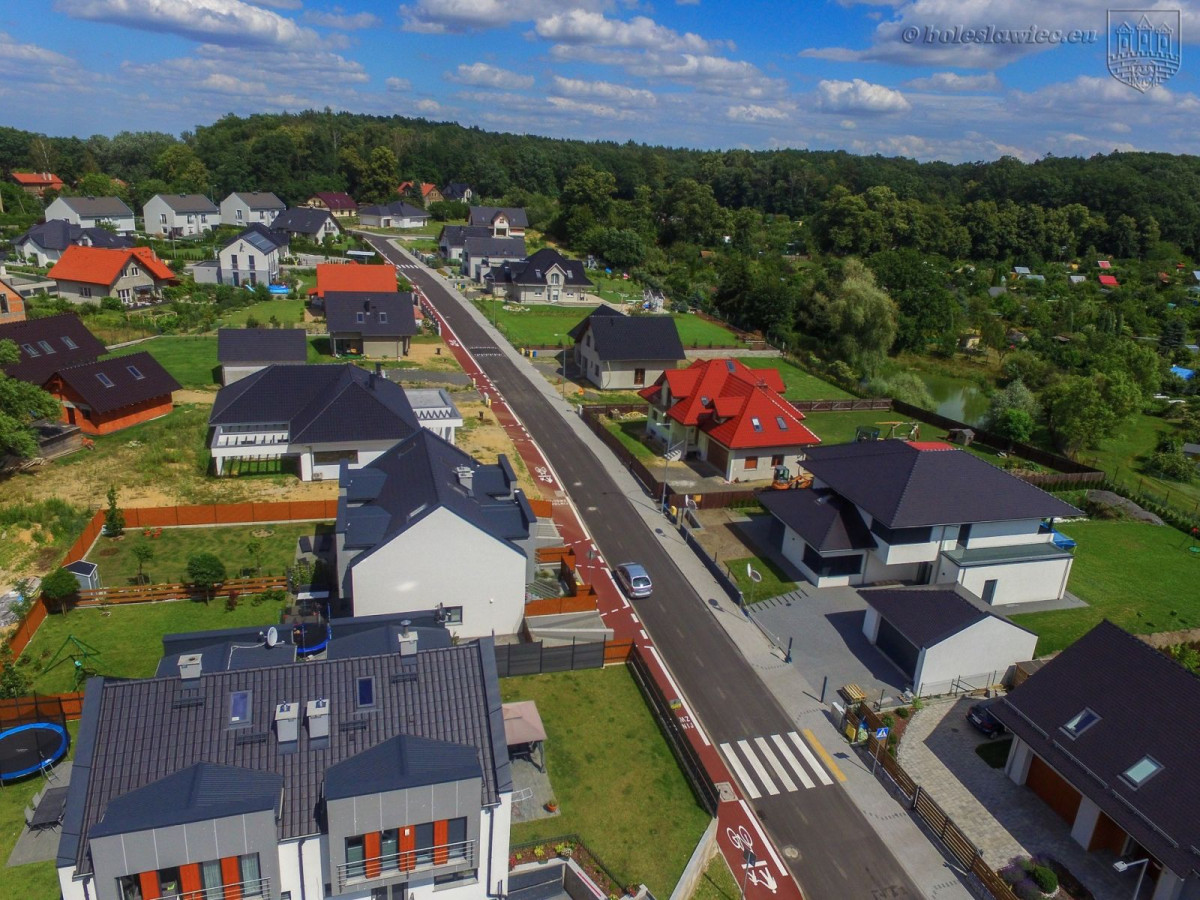 Budowa drogi przy ulicy Jagiellonów w Bolesławcu zakończona
