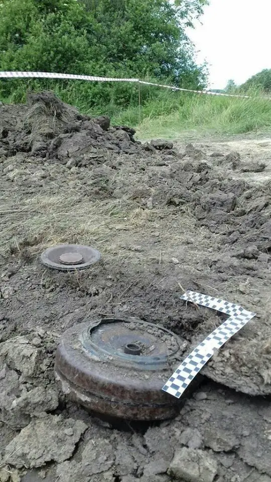 Akcja Patrolu Saperskiego Bolesławiec na os. Zabobrze w Jeleniej Górze
