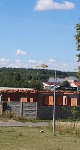 Śmigłowiec LPR lądujący w Wykrotach