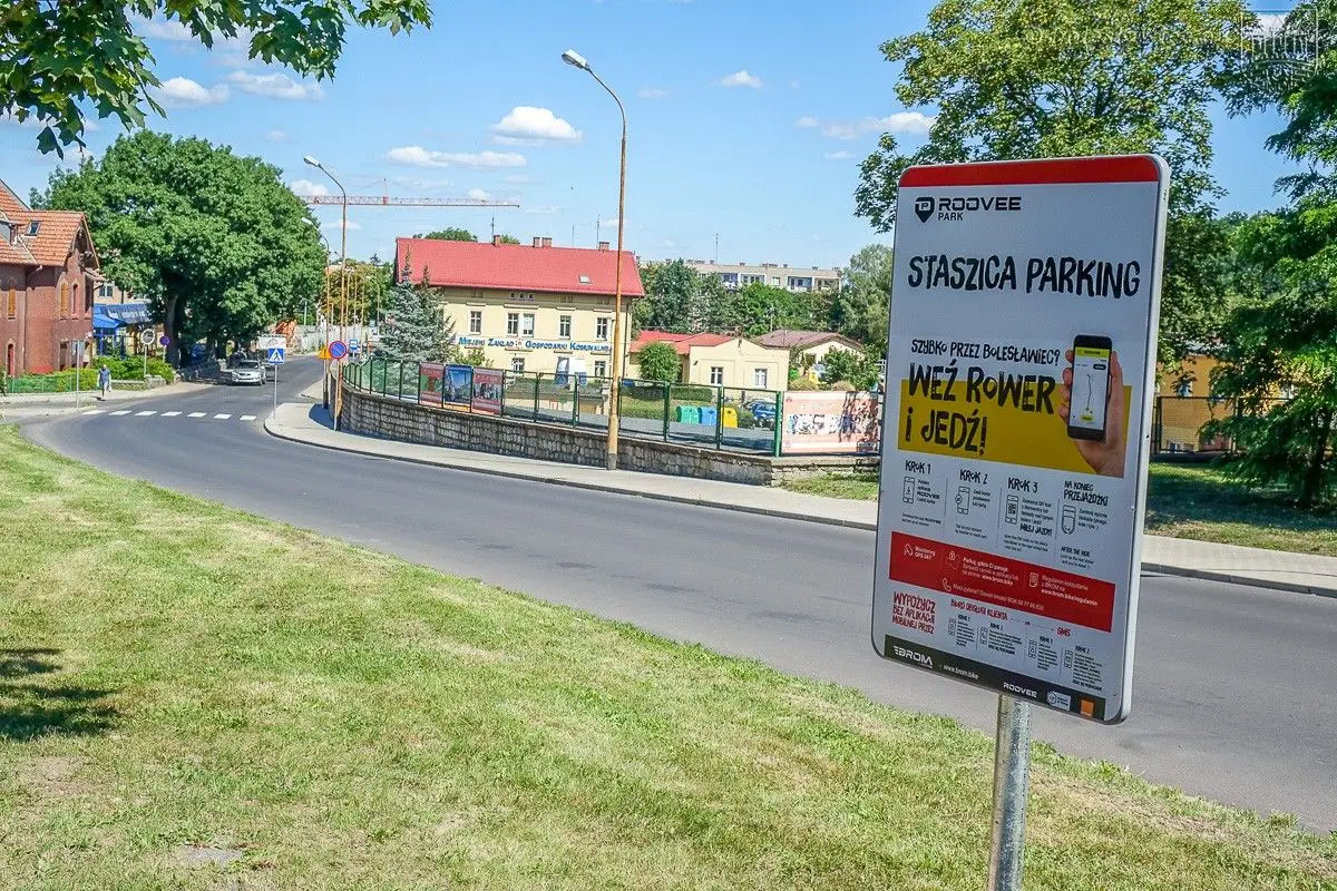 Kolejna stacja w Systemie Bolesławieckiego Roweru Miejskiego „BROM” – ul. Staszica (nieopodal tunelu)