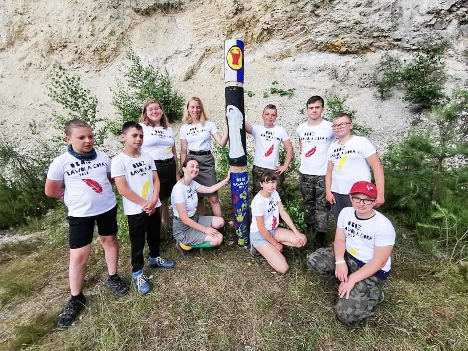 Harcerze z Hufca ZHP Bolesławiec na obozach w Krępnicy (gmina Bolesławiec), Kliczkowie oraz Osieczowie (gmina Osiecznica)