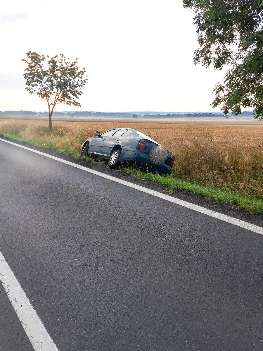Zdarzenie drogowe między Kruszynem a Tomaszowem Bolesławieckim