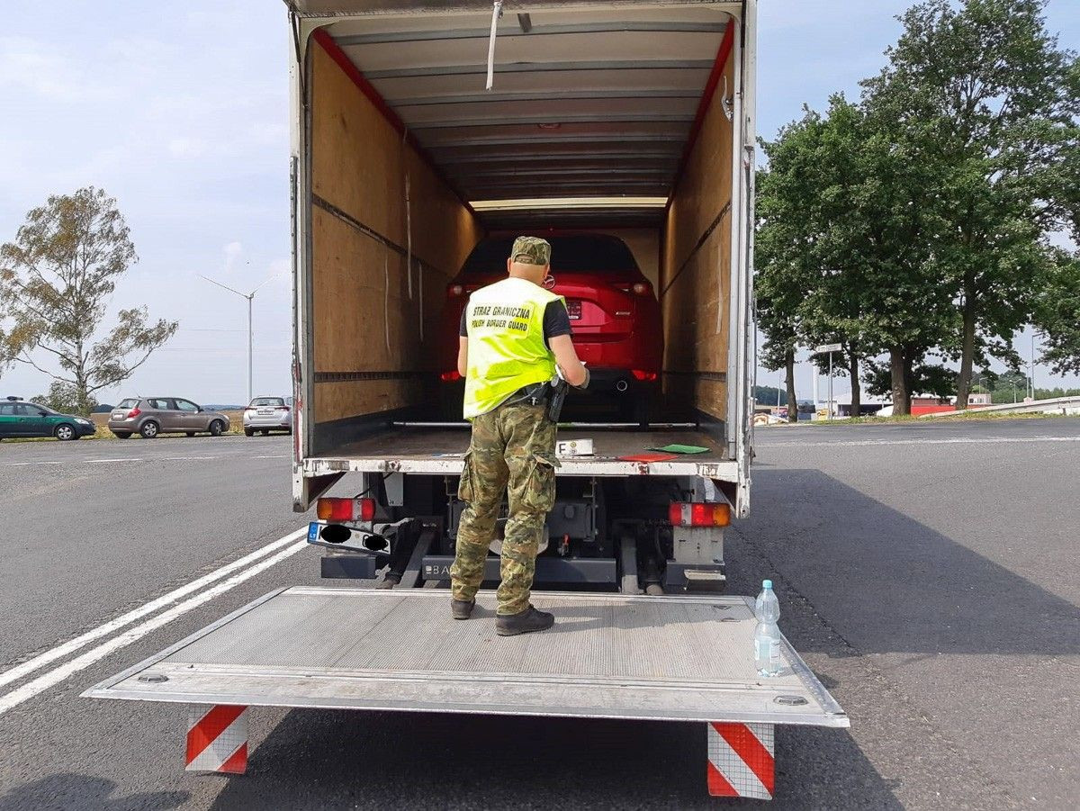 Akcja straży granicznej na A4
