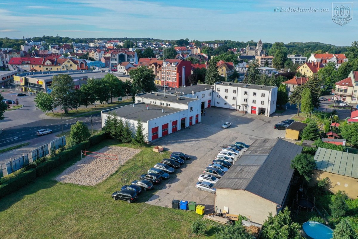 Obecna siedziba KP PSP w Bolesławcu i działka, na której powstanie ta nowa