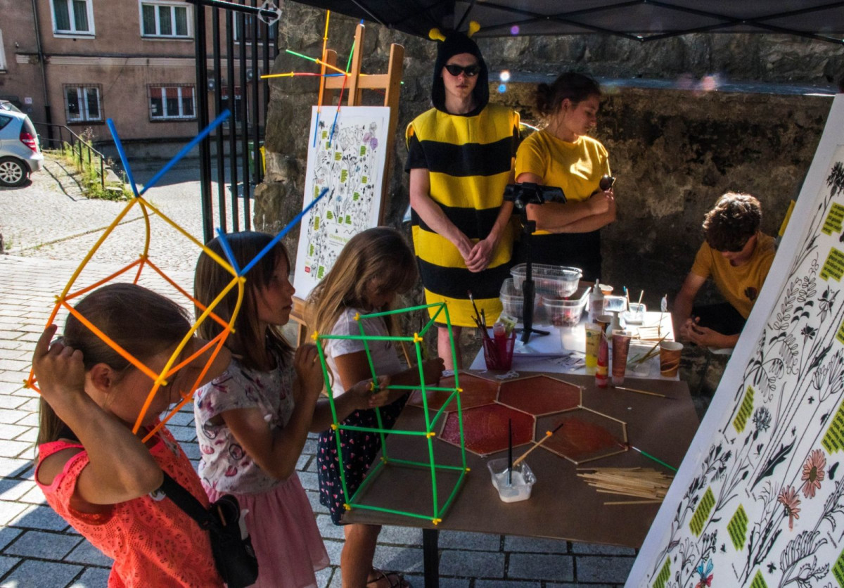 Wystawa edukacyjna „Po co nam pszczoły?”