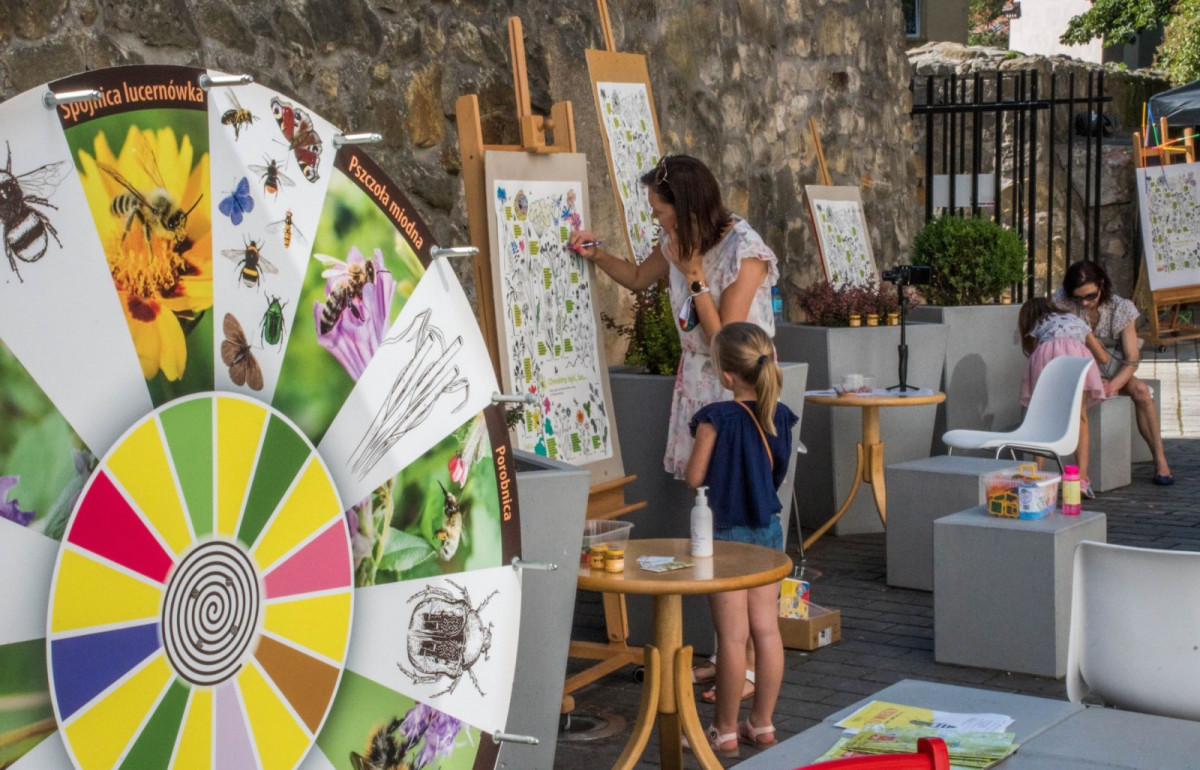 Wystawa edukacyjna „Po co nam pszczoły?”