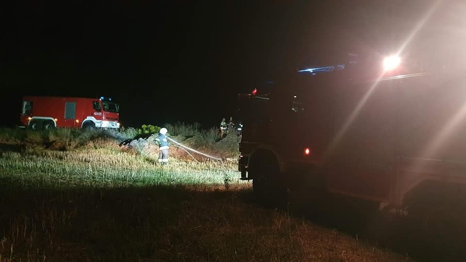 Akcja straży pożarnej w Krępnicy (gmina Bolesławiec, powiat bolesławiecki)