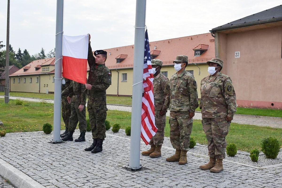 Święto Wojska Polskiego w 23 Pułku Artylerii w Bolesławcu