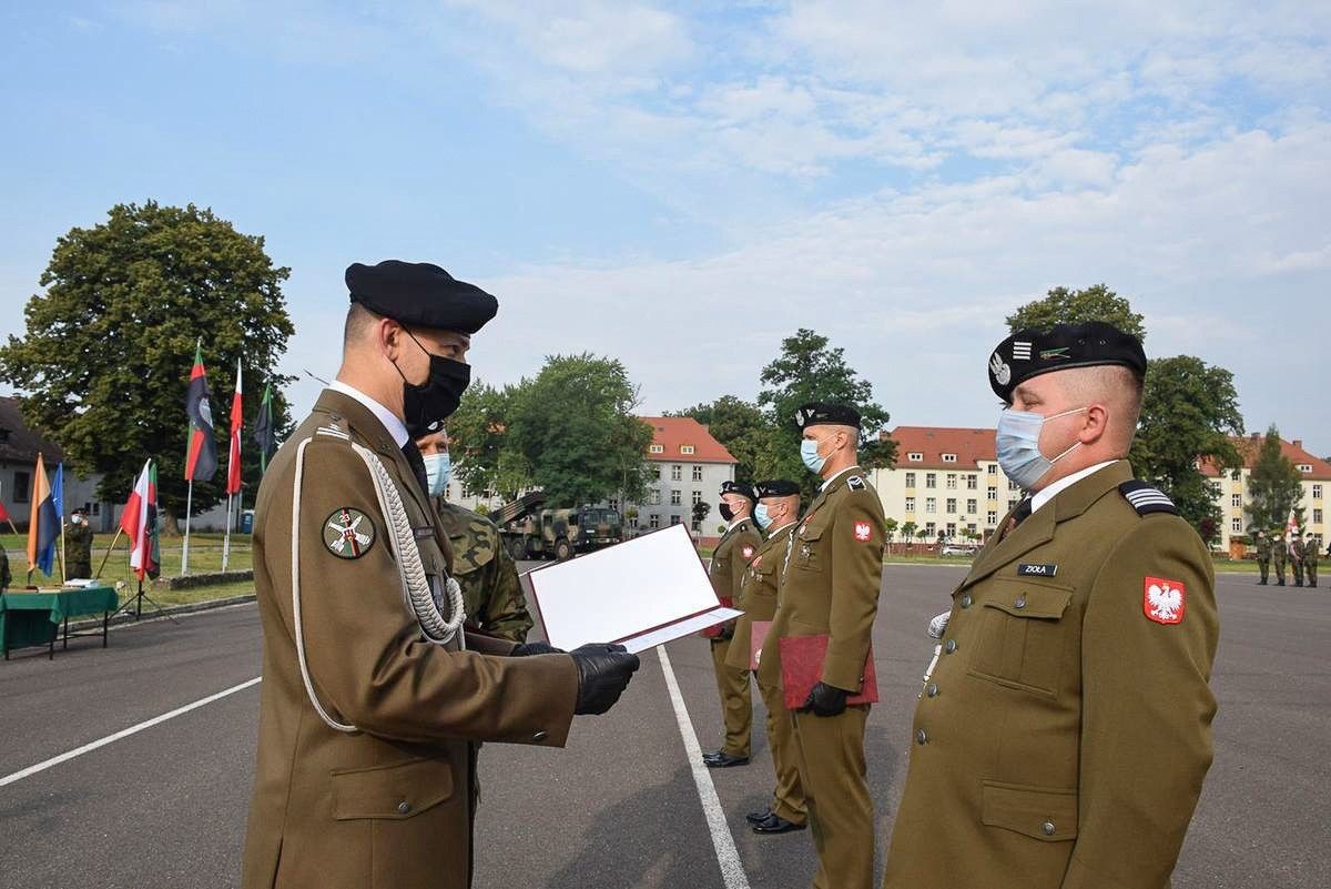 Święto Wojska Polskiego w 23 Pułku Artylerii w Bolesławcu