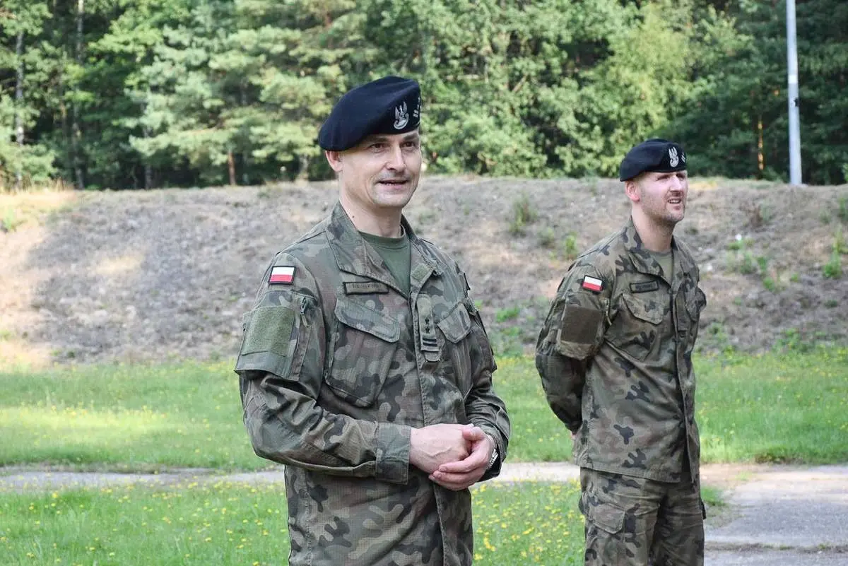 Święto Wojska Polskiego w 23 Pułku Artylerii w Bolesławcu