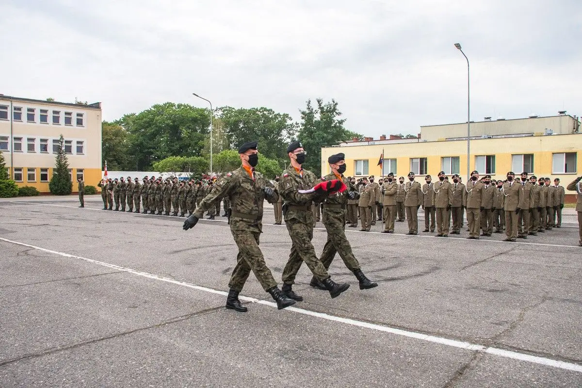 Święto Wojska Polskiego w świętoszowskiej 10 Brygadzie Kawalerii Pancernej