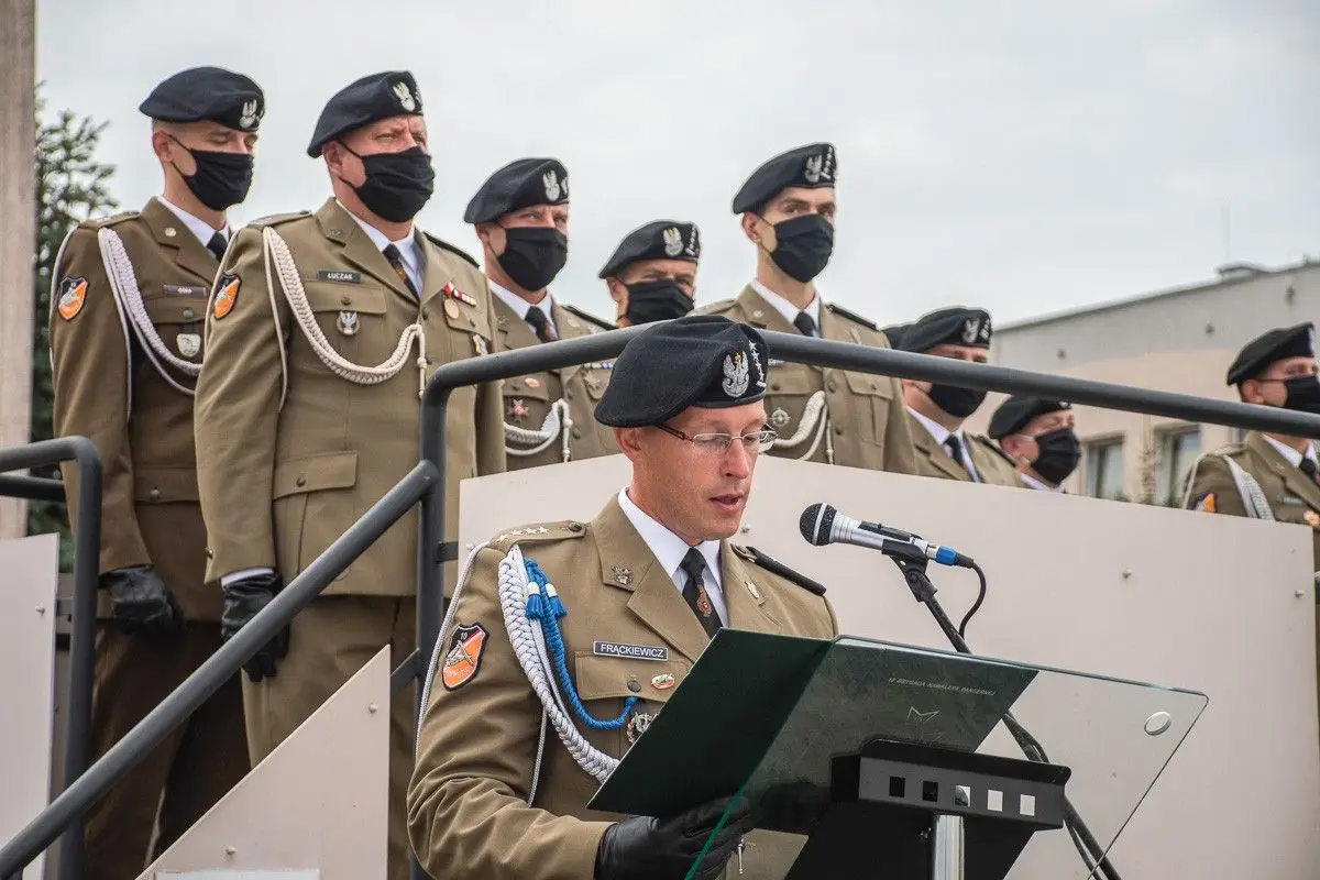 Święto Wojska Polskiego w świętoszowskiej 10 Brygadzie Kawalerii Pancernej