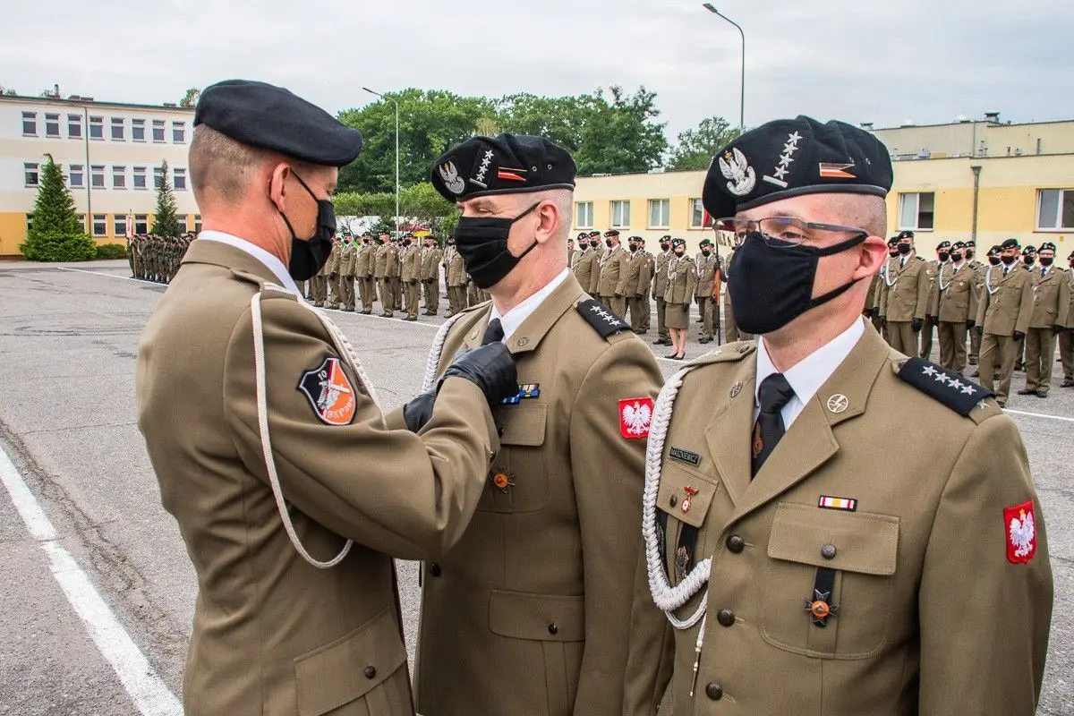 Święto Wojska Polskiego w świętoszowskiej 10 Brygadzie Kawalerii Pancernej