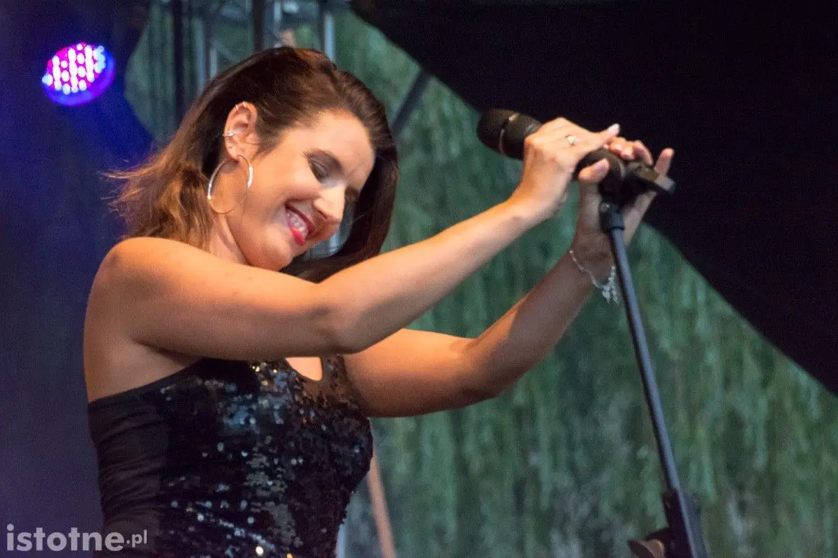 Występ Kamili Bakalarczyk-Kruk wraz z zespołem Tribute to Roxette w Bolesławcu