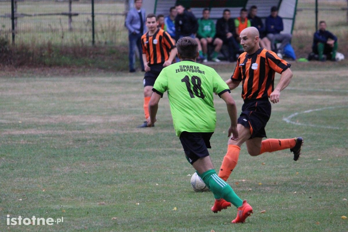 Sparta Zebrzydowa wygrywa w Łaziskach