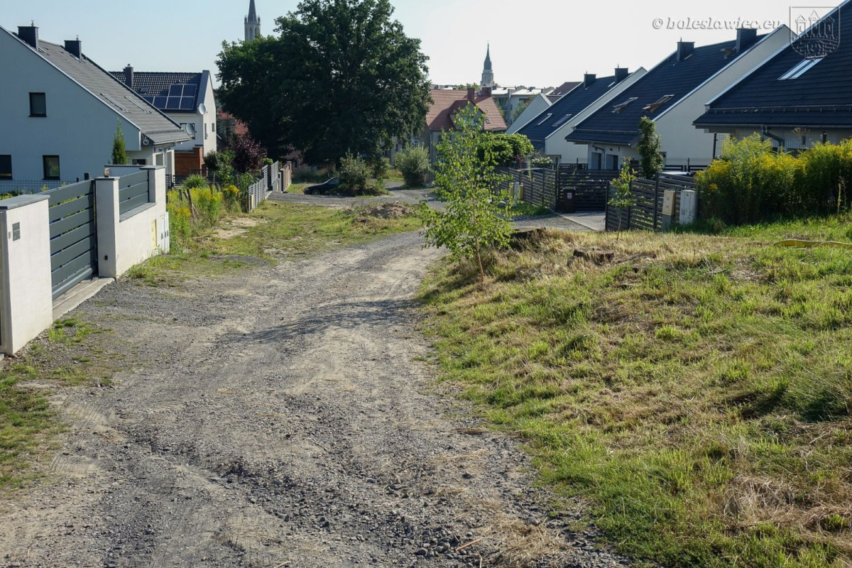 Bolesławiec: Powstają projekty budowy kolejnych dróg