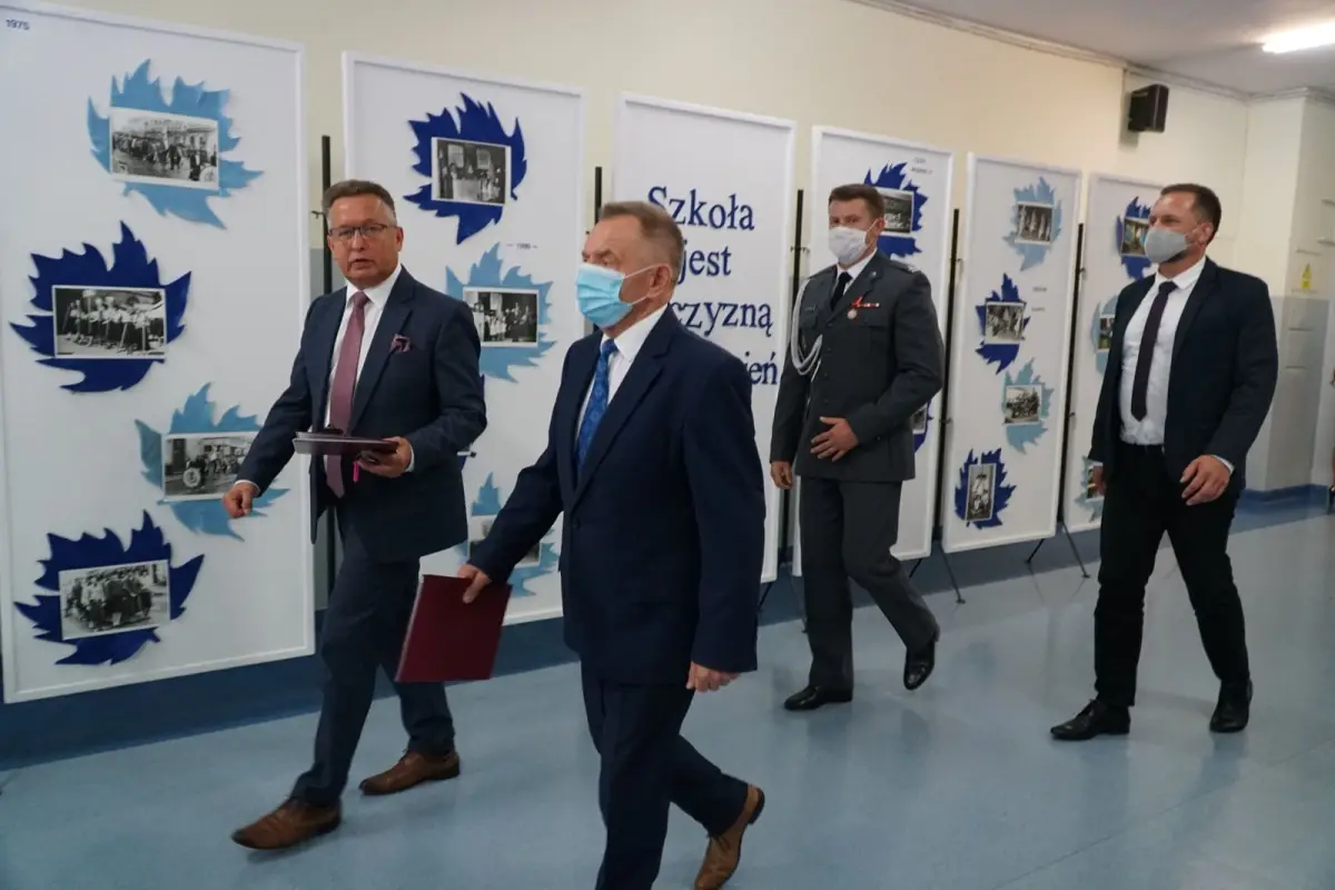 Wyjątkowe rozpoczęcie roku szkolnego w ZSB i II LO w Bolesławcu