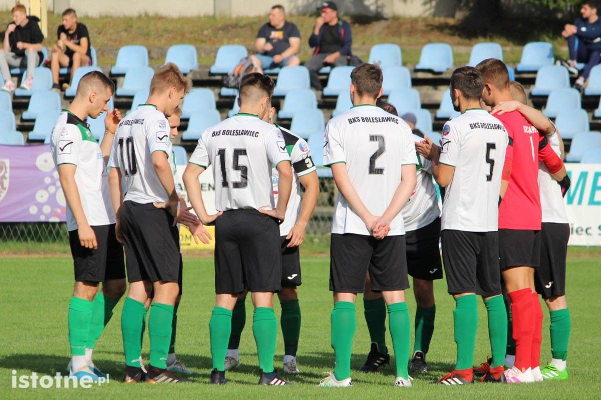 Wielkie emocje przy Spółdzielczej. BKS wygrywa z Leśnikiem w pucharze