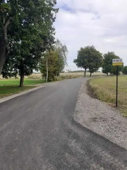 New road in Godzieszów (Nowogrodziec gmina, Bolesławiec County)