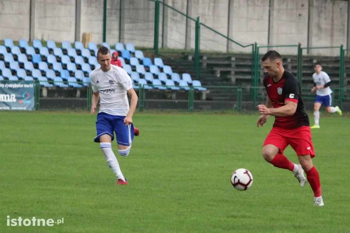 BKS wygrywa z Łużycami Lubań