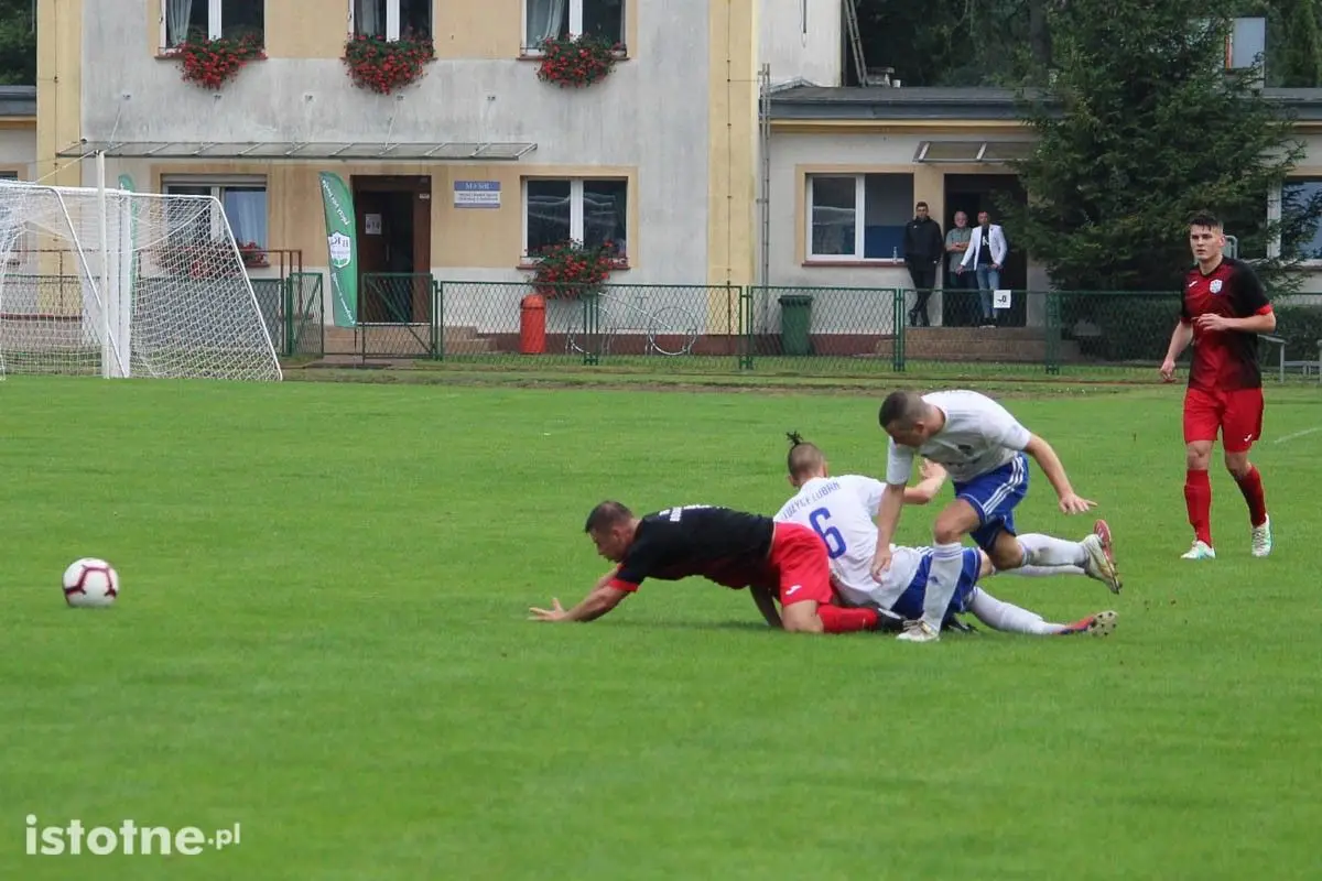 BKS wygrywa z Łużycami Lubań