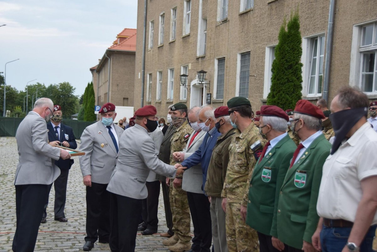 Spotkanie żołnierskich pokoleń 62 Kompanii Specjalnej „Commando” w Bolesławcu