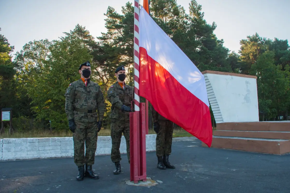 Uroczysta przysięga żołnierzy w 10 Brygadzie Kawalerii Pancernej w Świętoszowie (gmina Osiecznica, powiat bolesławiecki)