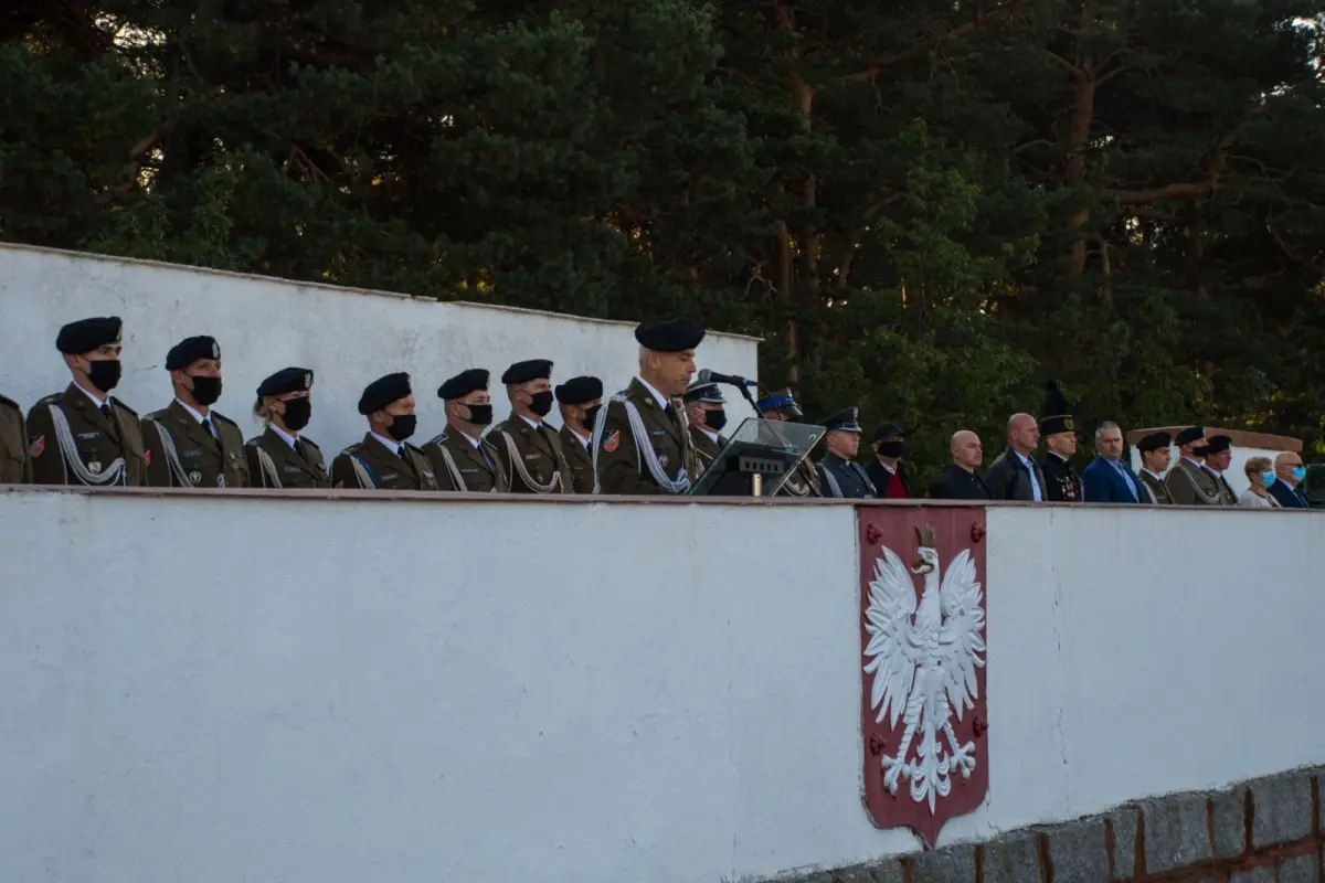 Uroczysta przysięga żołnierzy w 10 Brygadzie Kawalerii Pancernej w Świętoszowie (gmina Osiecznica, powiat bolesławiecki)