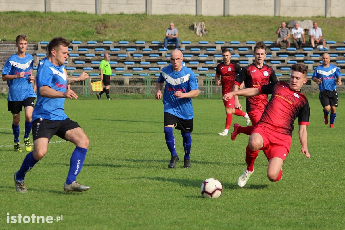 BKS wysoko wygrywa z Włókniarzem Mirsk