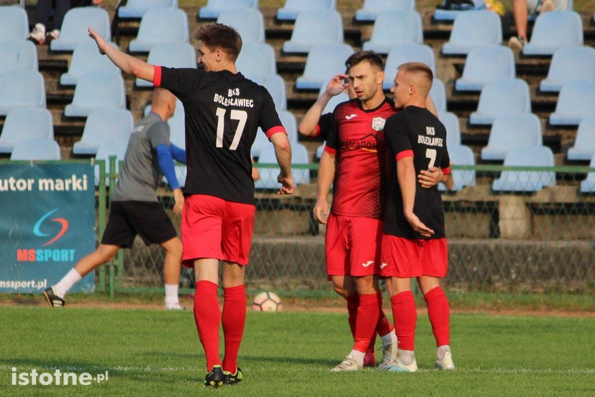 BKS wysoko wygrywa z Włókniarzem Mirsk